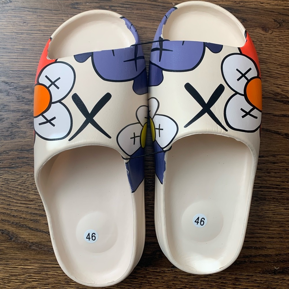 Graphic Elmo Slides